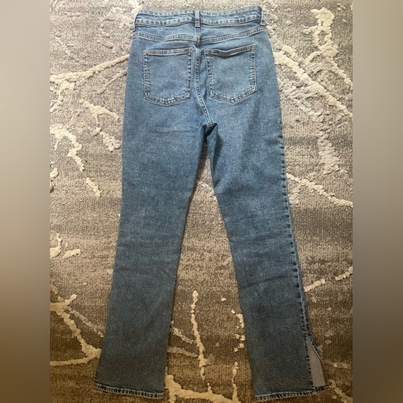 h&m straight leg with slits at the ankle jeans - Picture 2 of 4